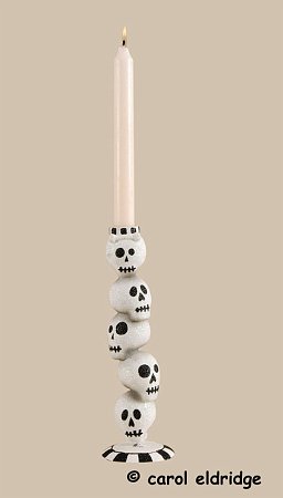 skull-candle-holder